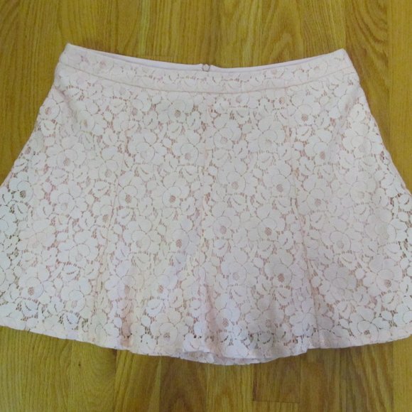 LUSH WOMEN'S JUNIOR'S SIZE L SKIRT PEACHY PINK FLORAL LACE GORED MINI BARBIECORE - Picture 1 of 11